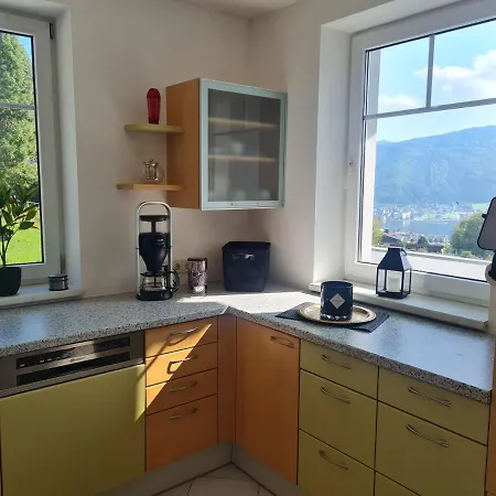 Aparts Lakeview -gerlitzen -ossiacher -ski Lägenhet *