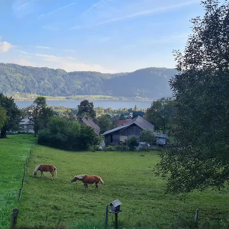 Lägenhet Aparts Lakeview -gerlitzen -ossiacher -ski Tratten (Feldkirchen)