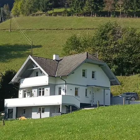 Lägenhet Aparts Lakeview -gerlitzen -ossiacher -ski Tratten (Feldkirchen)