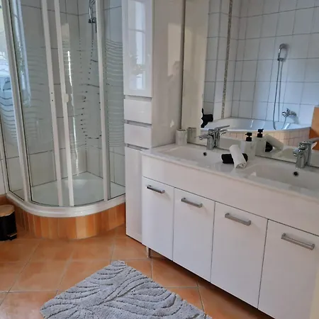 Apartment Aparts Lakeview -gerlitzen -ossiacher -ski *