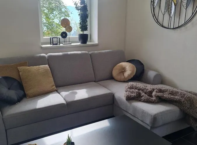 Lejlighed Aparts Lakeview -gerlitzen -ossiacher -ski